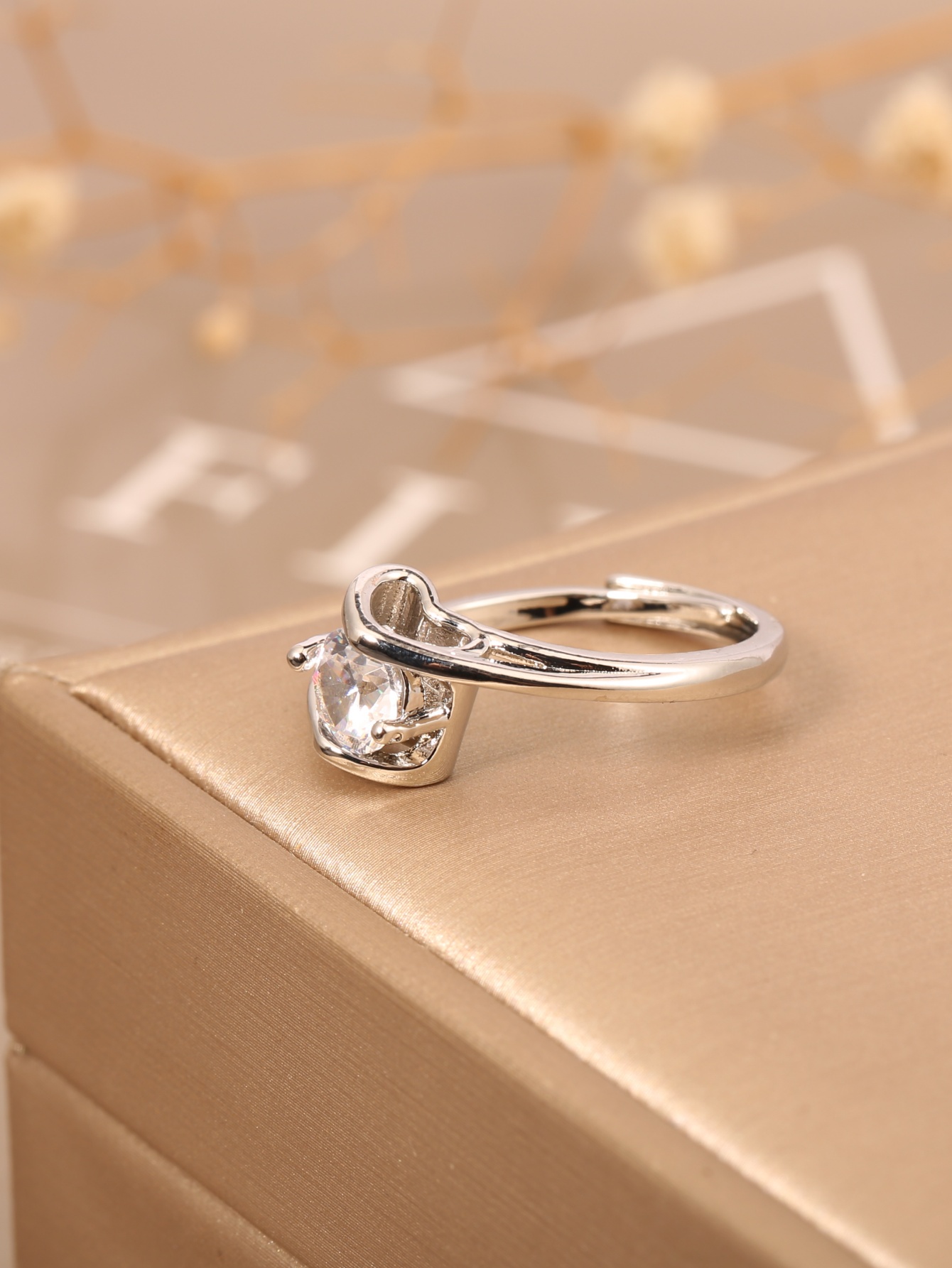 Luxury Lifestyle Fashion - 1 pezzo di anello aperto in