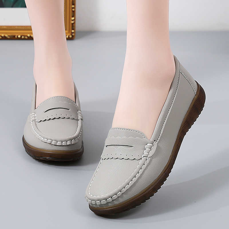 Scarpe Rosse Lunghe alla Cavig - Luxury Lifestyle Brand recensione e prezzo